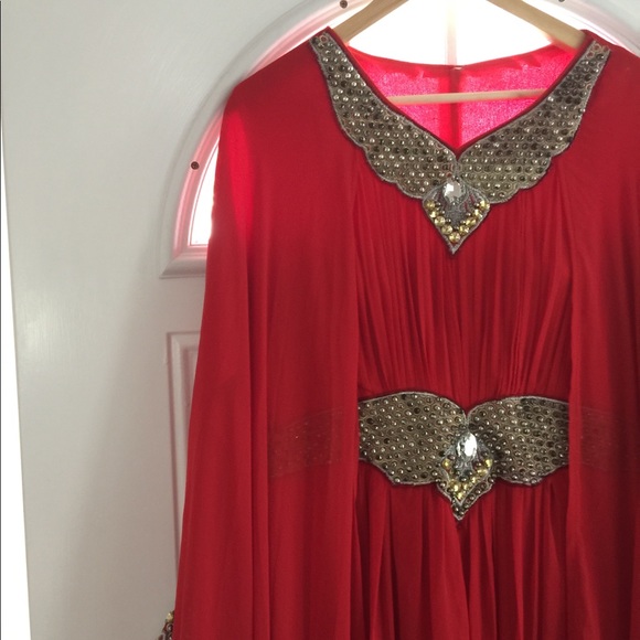 Modest red party dress - Picture 2 of 5